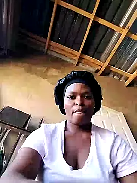 Snapshot of lovelyassbitch chatting on January 20, 2025, 8:52 am lovelyassbitch online show from January 20, 2025, 8:52 am