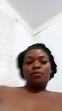 Snapshot of lovelyassbitch chatting on January 15, 2025, 6:40 pm lovelyassbitch online show from January 15, 2025, 6:40 pm