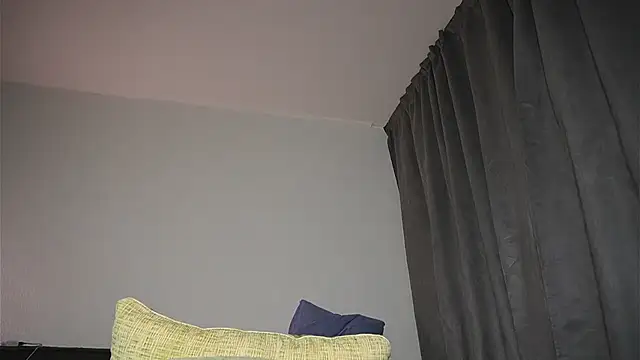 Snapshot of MazzyDoll chatting on January 27, 2025, 7:56 am MazzyDoll online show from January 27, 2025, 7:56 am