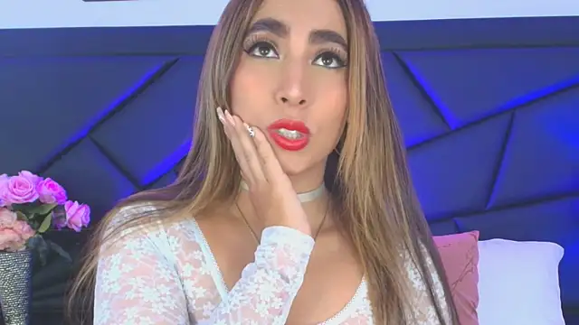 Snapshot of SophieCarther chatting on November 3, 2025, 11:58 am SophieCarther online show from November 3, 2025, 11:58 am