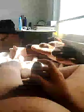 Snapshot of 143n143143 chatting on December 16, 2024, 9:03 am 143n143143 online show from December 16, 2024, 9:03 am