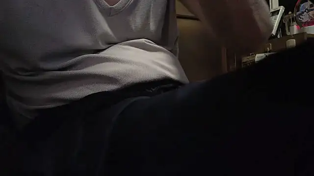 Snapshot of hidenyan02 chatting on September 14, 2025, 10:59 am hidenyan02 online show from September 14, 2025, 10:59 am