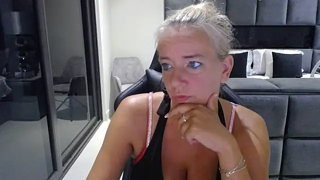 Wendysexyx online show from January 8, 2026, 9:59 am