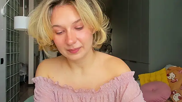 Snapshot of Lilith_lutherlow chatting on February 1, 2026, 11:08 am Lilith lutherlow online show from February 1, 2026, 11:08 am