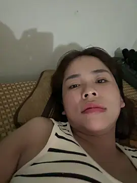 Snapshot of Samsam_567 chatting on June 16, 2026, 4:51 pm Samsam 567 online show from June 16, 2026, 4:51 pm