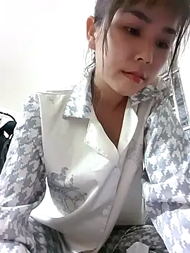Snapshot of Samsam_567 chatting on January 7, 2025, 4:16 pm Samsam 567 online show from January 7, 2025, 4:16 pm