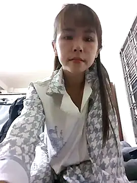 Snapshot of Samsam_567 chatting on January 12, 2025, 4:40 pm Samsam 567 online show from January 12, 2025, 4:40 pm