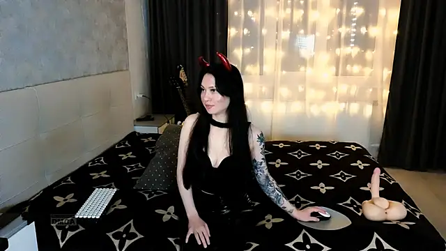 RoxieCrash online show from January 12, 2026, 4:03 pm