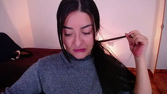 Snapshot of moritalatina chatting on February 9, 2026, 5:11 pm moritalatina online show from February 9, 2026, 5:11 pm