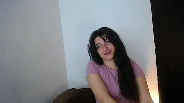 Snapshot of moritalatina chatting on February 19, 2025, 4:44 am moritalatina online show from February 19, 2025, 4:44 am