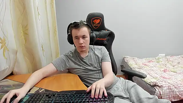 Snapshot of iliaskrislove chatting on November 26, 2025, 7:36 pm iliaskrislove online show from November 26, 2025, 7:36 pm