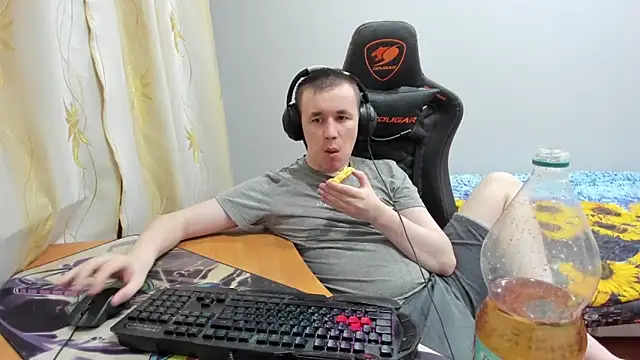 Snapshot of iliaskrislove chatting on October 16, 2025, 4:15 pm iliaskrislove online show from October 16, 2025, 4:15 pm