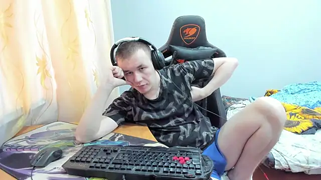 Snapshot of iliaskrislove chatting on October 12, 2025, 3:52 am iliaskrislove online show from October 12, 2025, 3:52 am