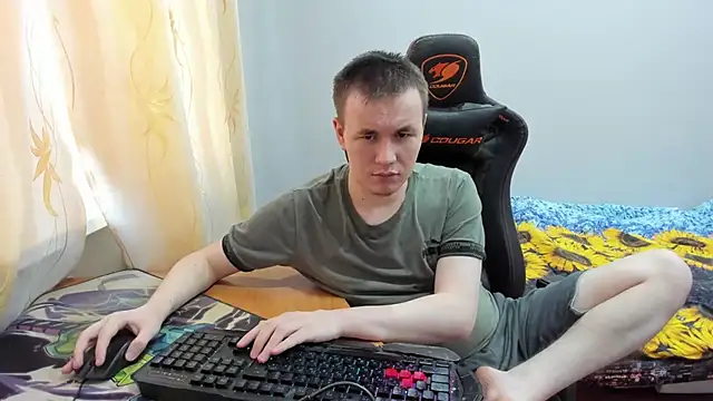 Snapshot of iliaskrislove chatting on October 26, 2025, 4:24 am iliaskrislove online show from October 26, 2025, 4:24 am