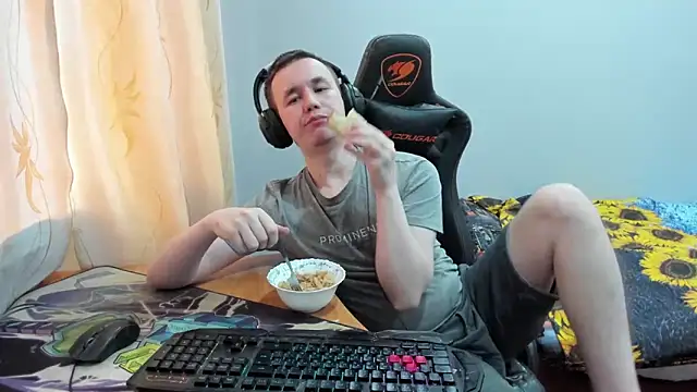 Snapshot of iliaskrislove chatting on October 29, 2025, 10:58 am iliaskrislove online show from October 29, 2025, 10:58 am