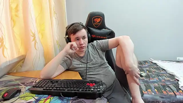 iliaskrislove online show from May 15, 2026, 11:25 pm