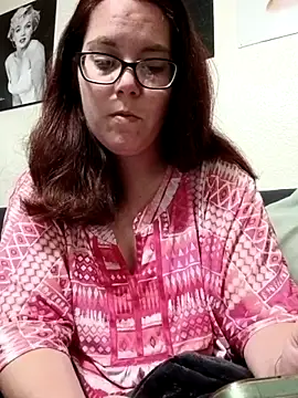Snapshot of FreakNastyLacie chatting on June 29, 2026, 12:17 am FreakNastyLacie online show from June 29, 2026, 12:17 am