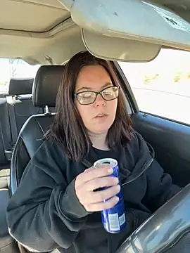 FreakNastyLacie online show from November 4, 2025, 4:11 pm