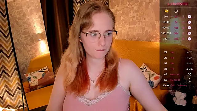 Snapshot of Aemilia_ chatting on June 30, 2026, 2:11 am Aemilia online show from June 30, 2026, 2:11 am