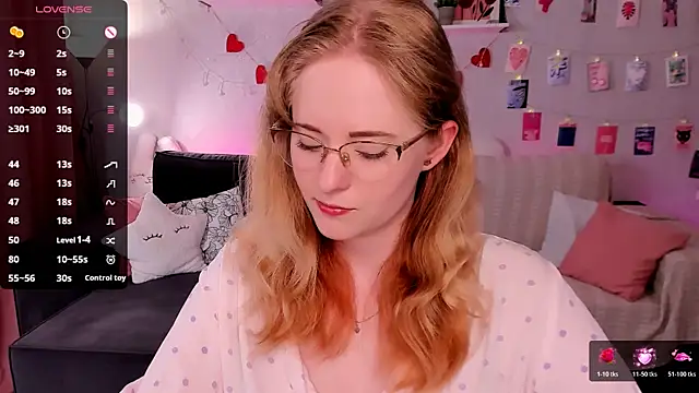 Snapshot of Aemilia_ chatting on July 30, 2026, 8:46 am Aemilia online show from July 30, 2026, 8:46 am