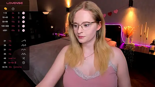 Aemilia  online show from March 7, 2026, 8:43 am