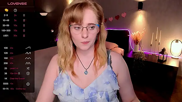 Aemilia  online show from May 5, 2026, 8:28 am