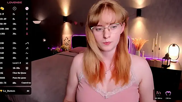 Snapshot of Aemilia_ chatting on July 6, 2026, 9:05 am Aemilia online show from July 6, 2026, 9:05 am