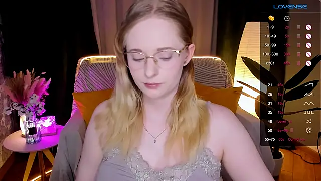 Aemilia  online show from February 20, 2026, 8:27 am