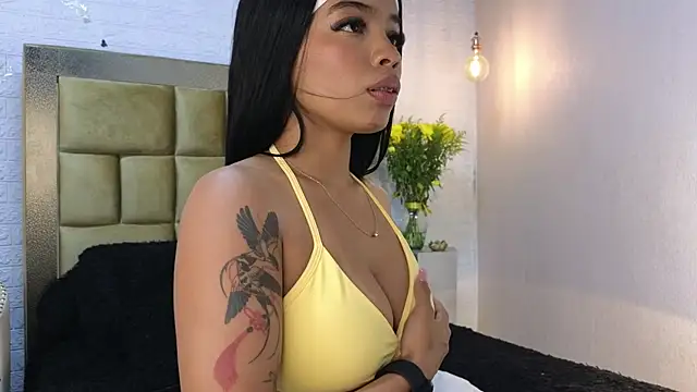 Snapshot of ximenawilliamss chatting on July 29, 2026, 8:30 pm ximenawilliamss online show from July 29, 2026, 8:30 pm