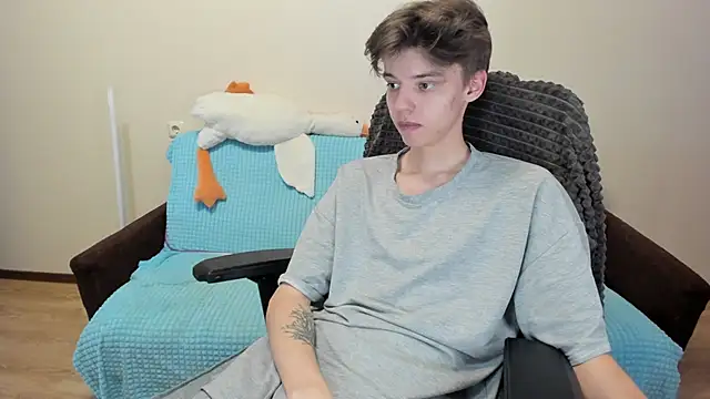 Snapshot of Liam_sexy1 chatting on October 21, 2025, 12:59 pm Liam sexy1 online show from October 21, 2025, 12:59 pm