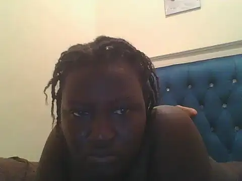 Snapshot of Heavy_ass chatting on March 10, 2025, 3:20 pm Heavy ass online show from March 10, 2025, 3:20 pm