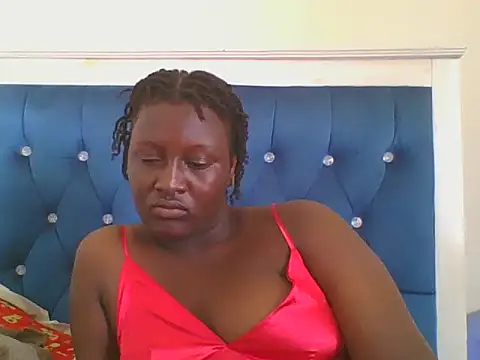 Snapshot of Heavy_ass chatting on December 2, 2025, 8:38 am Heavy ass online show from December 2, 2025, 8:38 am