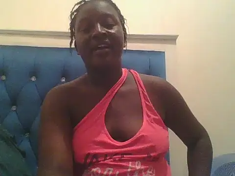 Snapshot of Heavy_ass chatting on March 7, 2025, 8:00 pm Heavy ass online show from March 7, 2025, 8:00 pm