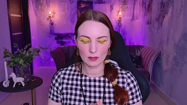 Snapshot of VandaRossi chatting on March 2, 2025, 8:16 am VandaRossi online show from March 2, 2025, 8:16 am