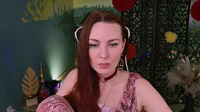 Snapshot of VandaRossi chatting on February 28, 2025, 2:20 pm VandaRossi online show from February 28, 2025, 2:20 pm