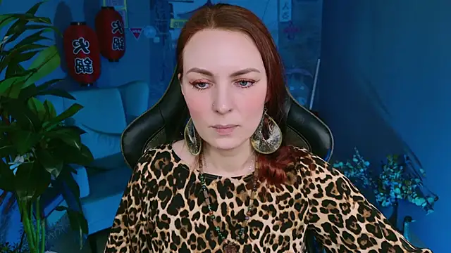 Snapshot of VandaRossi chatting on March 6, 2025, 1:35 pm VandaRossi online show from March 6, 2025, 1:35 pm