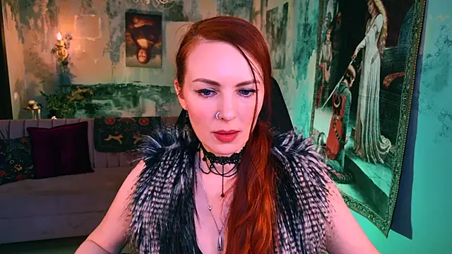 Snapshot of VandaRossi chatting on March 22, 2025, 2:36 pm VandaRossi online show from March 22, 2025, 2:36 pm