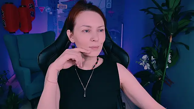 Snapshot of VandaRossi chatting on September 29, 2025, 9:05 am VandaRossi online show from September 29, 2025, 9:05 am