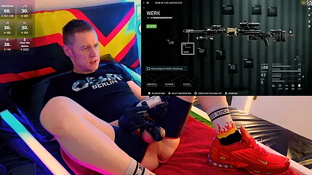 Fuc71 online show from October 26, 2025, 5:46 pm