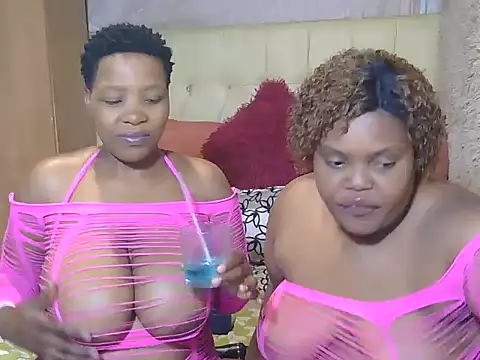 Snapshot of Xxxsluts chatting on November 9, 2025, 12:09 pm Xxxsluts online show from November 9, 2025, 12:09 pm