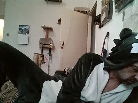 foxikx69 online show from February 5, 2026, 10:11 am