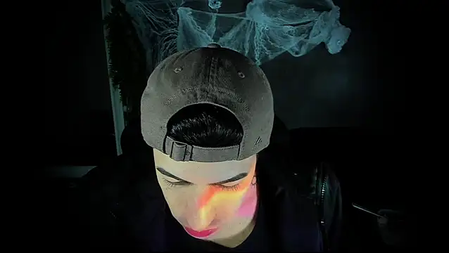 newjeff online show from November 4, 2025, 6:55 pm