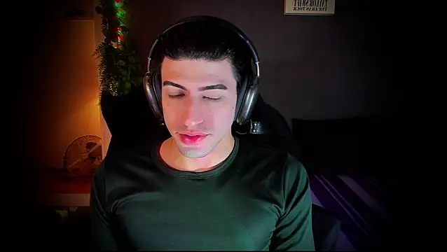 newjeff online show from November 20, 2025, 8:31 pm