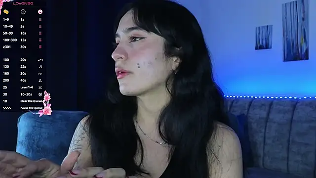 ZaraDames  online show from October 26, 2025, 3:07 am