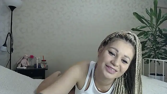 Snapshot of ShyEvaa chatting on October 27, 2025, 5:19 am ShyEvaa online show from October 27, 2025, 5:19 am