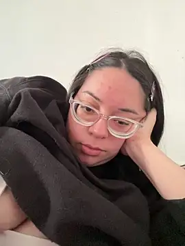 Snapshot of indiegirl666 chatting on March 31, 2026, 5:15 pm indiegirl666 online show from March 31, 2026, 5:15 pm