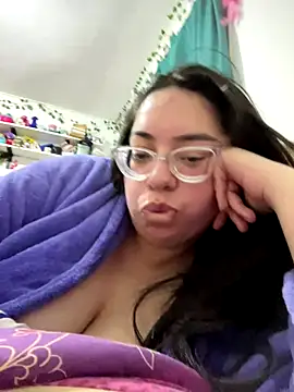 indiegirl666 online show from October 19, 2025, 4:15 am