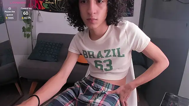 Danni boy online show from December 19, 2024, 5:08 pm