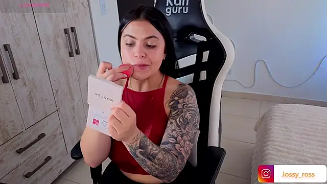 Victoryyy  online show from March 21, 2026, 8:57 pm