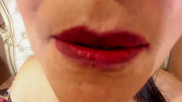 Snapshot of Celeste_Baker_ chatting on June 4, 2026, 12:32 pm Celeste Baker online show from June 4, 2026, 12:32 pm